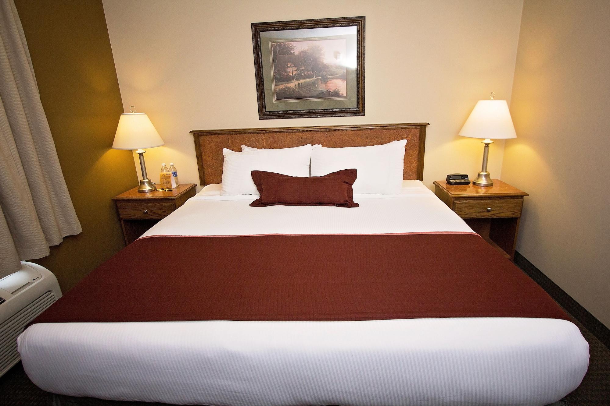 Service Plus Inns & Suites Drayton Valley Bagian luar foto