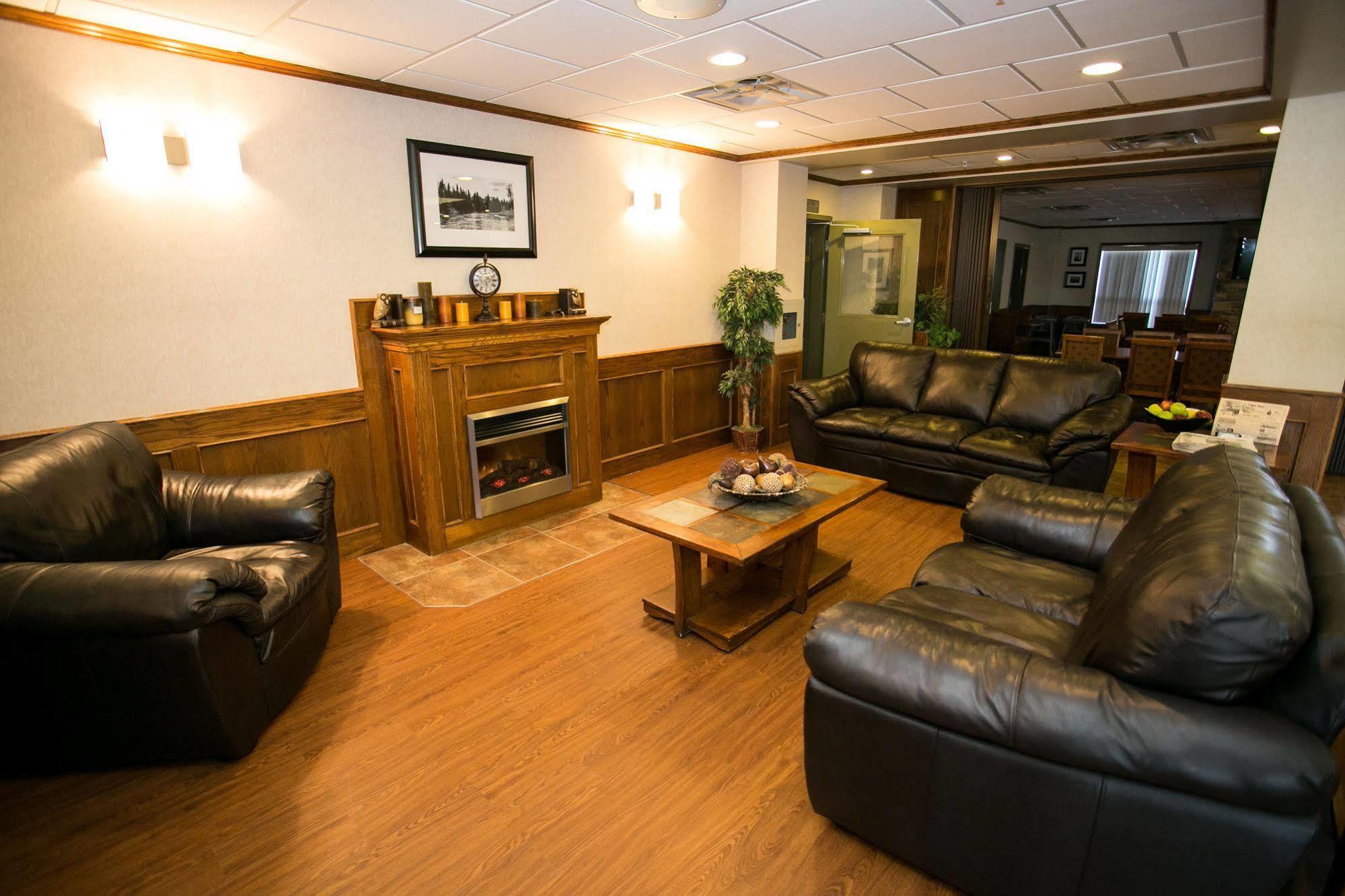 Service Plus Inns & Suites Drayton Valley Bagian luar foto